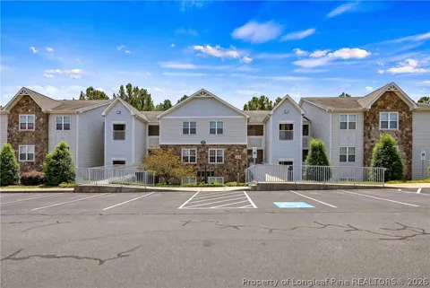 158 Gallery Drive #302