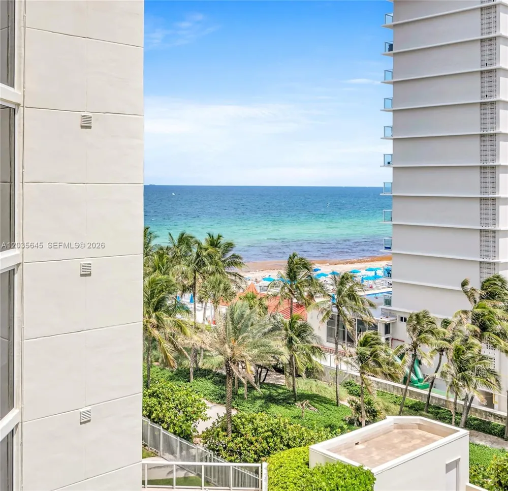 19333 Collins Ave #709 Sunny Isles Beach, FL 33160