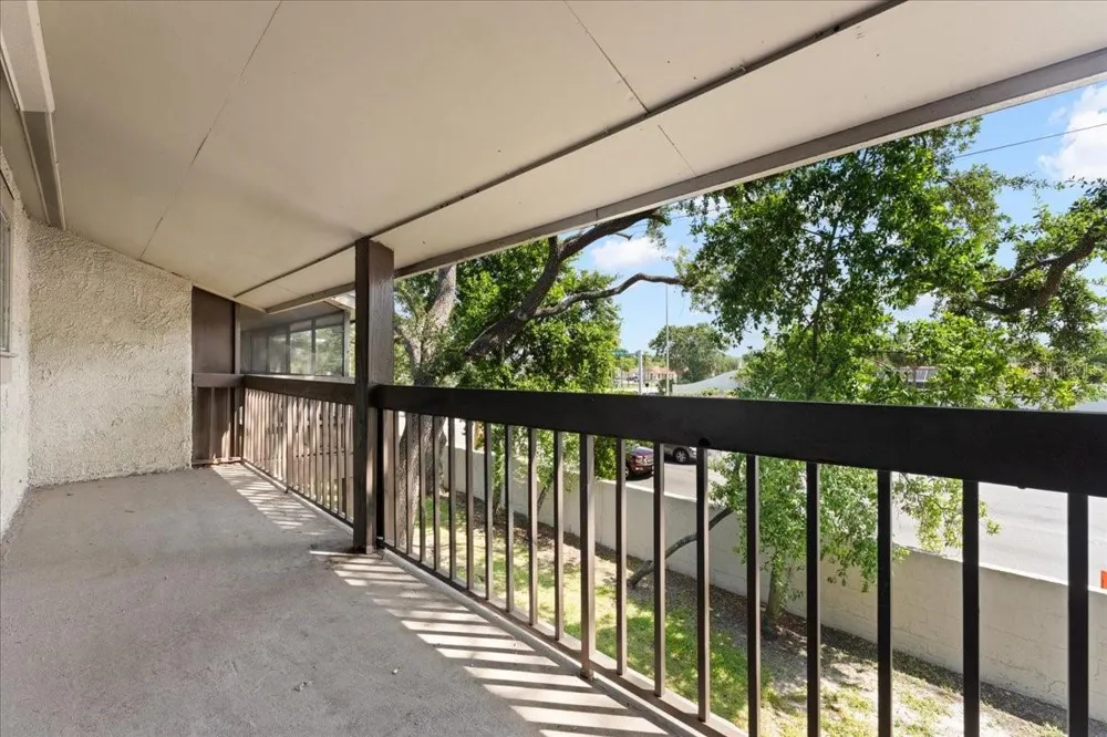 6345 NEWTOWN CIRCLE #45B2 Tampa, FL 33615