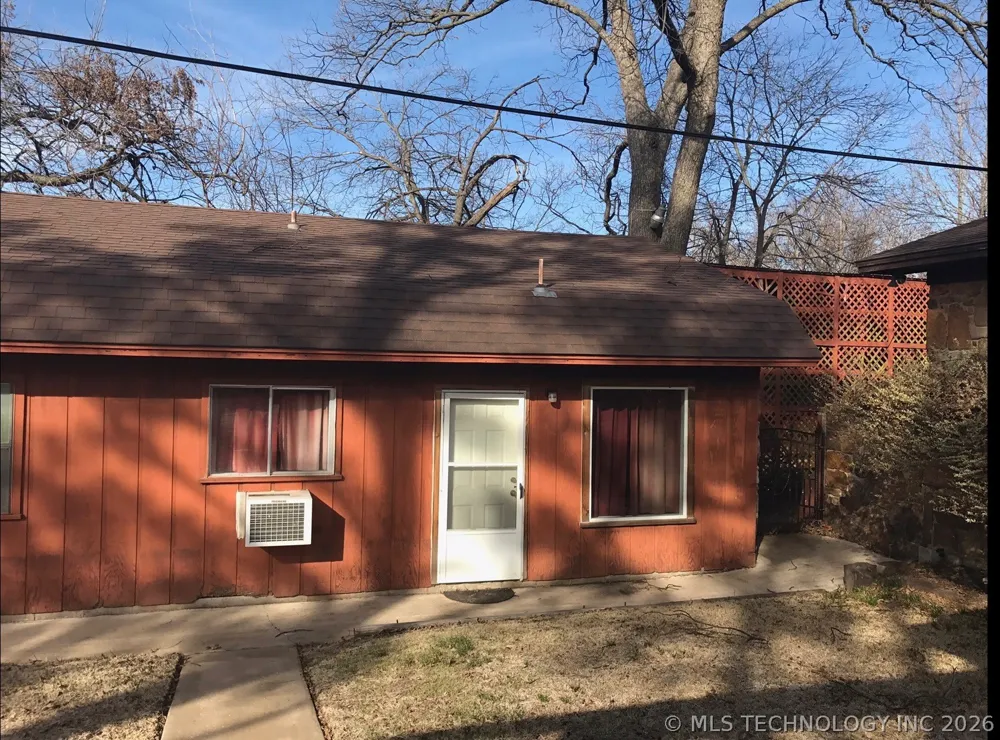 1201 W Elm Durant, OK 74701