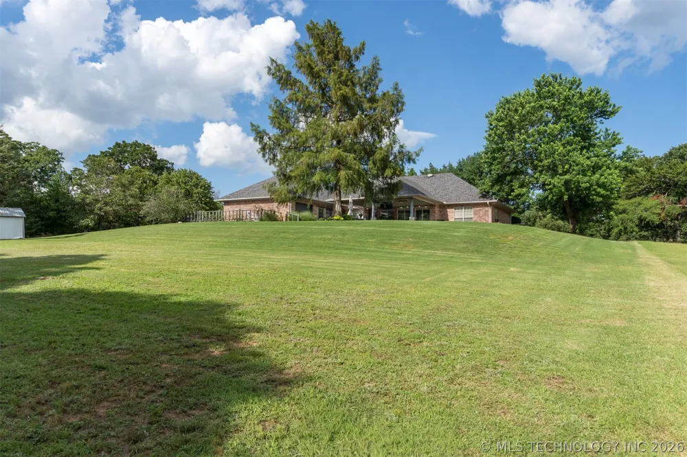 1727 Washington Durant, OK 74701