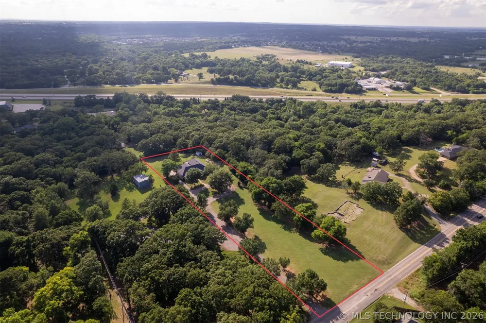 1727 Washington Durant, OK 74701