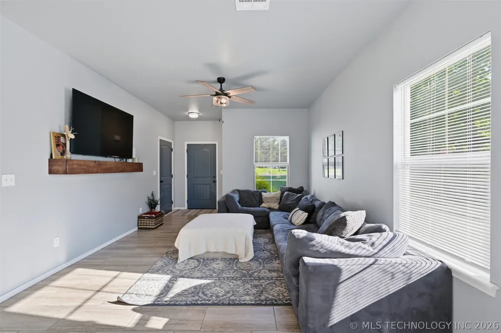 900 E 6th Ada, OK 74820