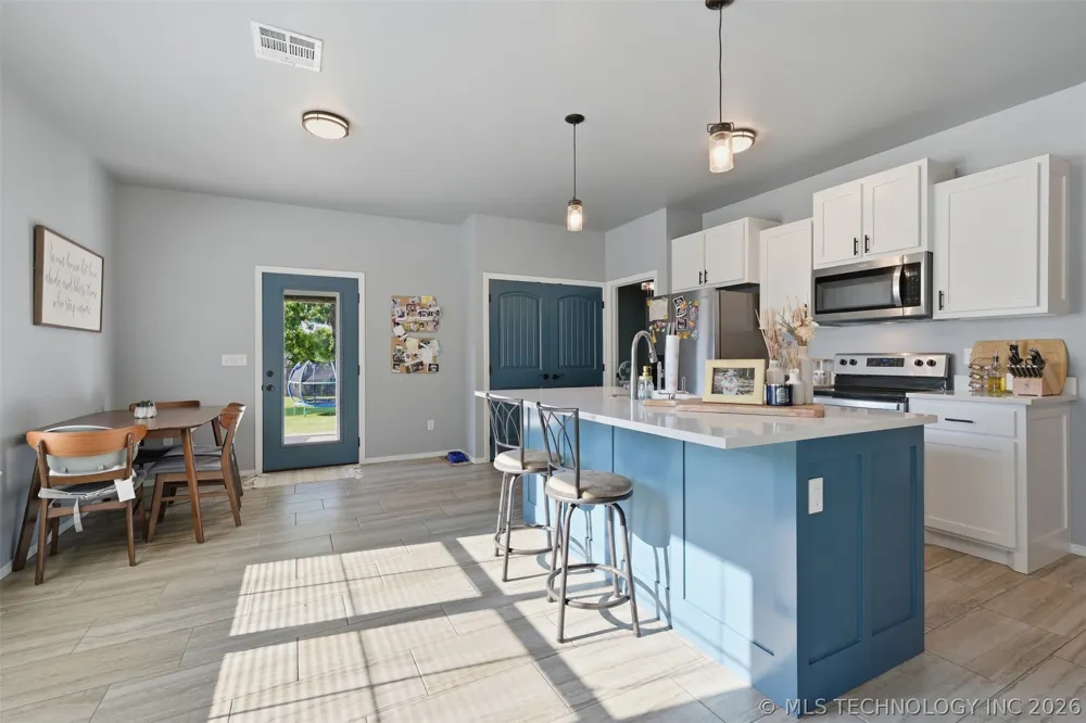 900 E 6th Ada, OK 74820