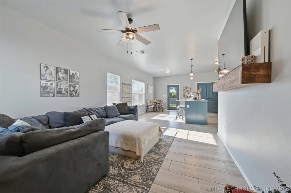 900 E 6th Ada, OK 74820