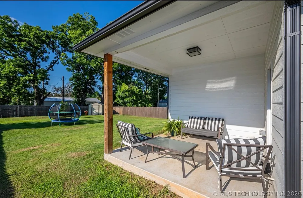 900 E 6th Ada, OK 74820