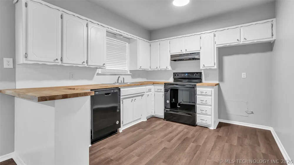 413 NW 15th NW Ardmore, OK 73401