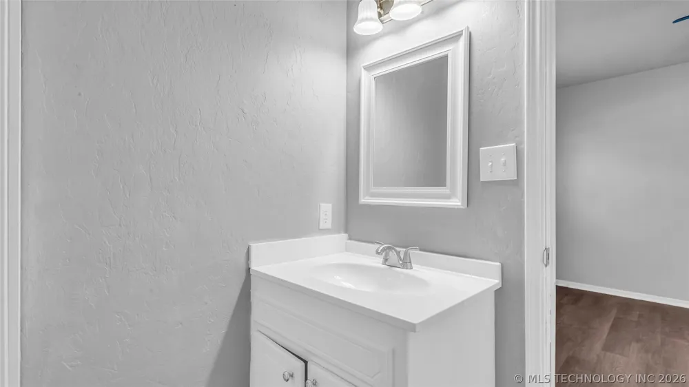 413 NW 15th NW Ardmore, OK 73401