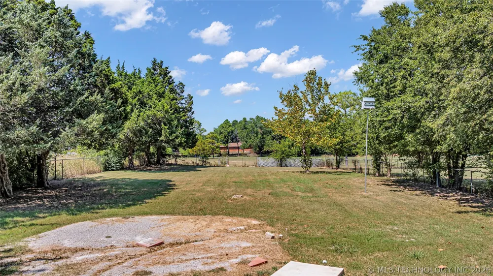 413 NW 15th NW Ardmore, OK 73401