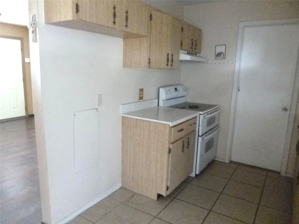318 CENTRAL AVENUE Frostproof, FL 33843