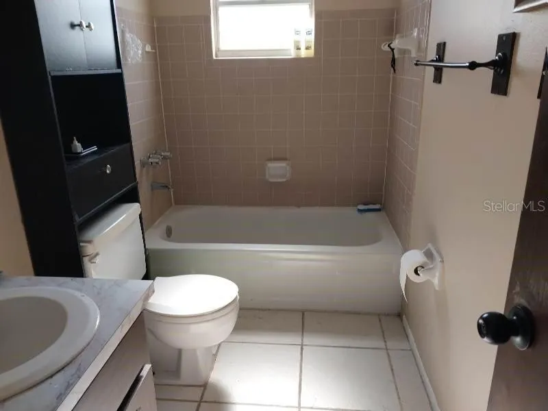 318 CENTRAL AVENUE Frostproof, FL 33843