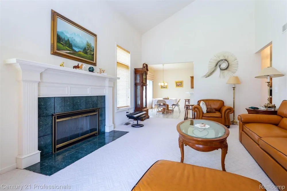 8225 Brookstone Lane Clarkston City, MI 48348