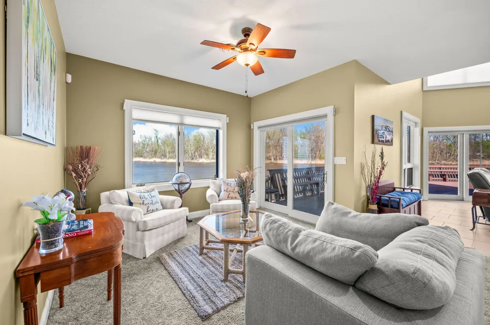 2349 Riverside Pointe Drive St Joseph Charter Township, MI 49085