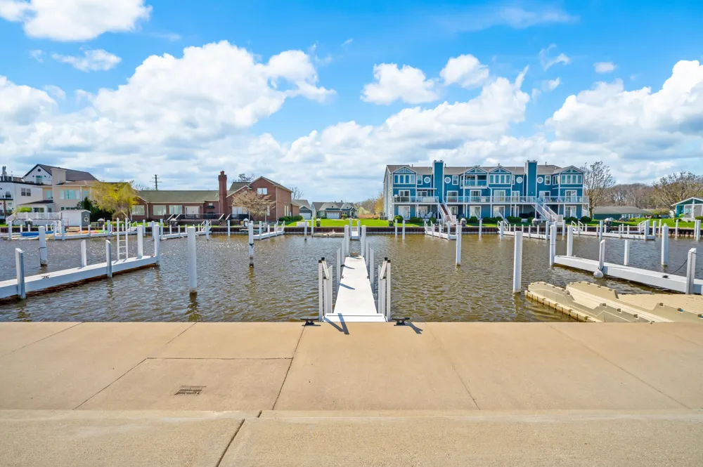 2349 Riverside Pointe Drive St Joseph Charter Township, MI 49085
