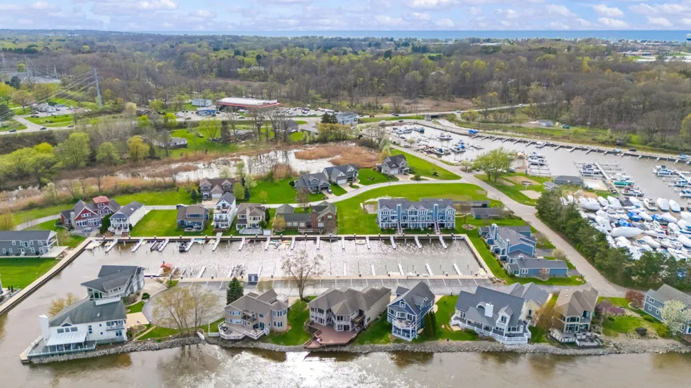 2349 Riverside Pointe Drive St Joseph Charter Township, MI 49085