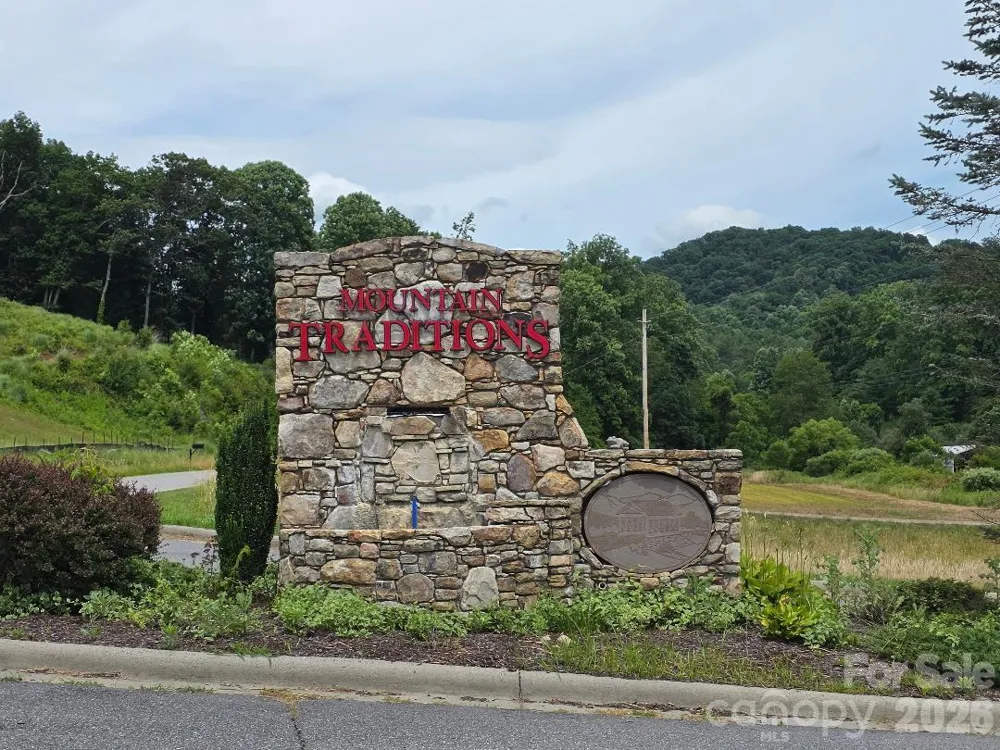 77 Traditions Way Mars Hill, NC 28754