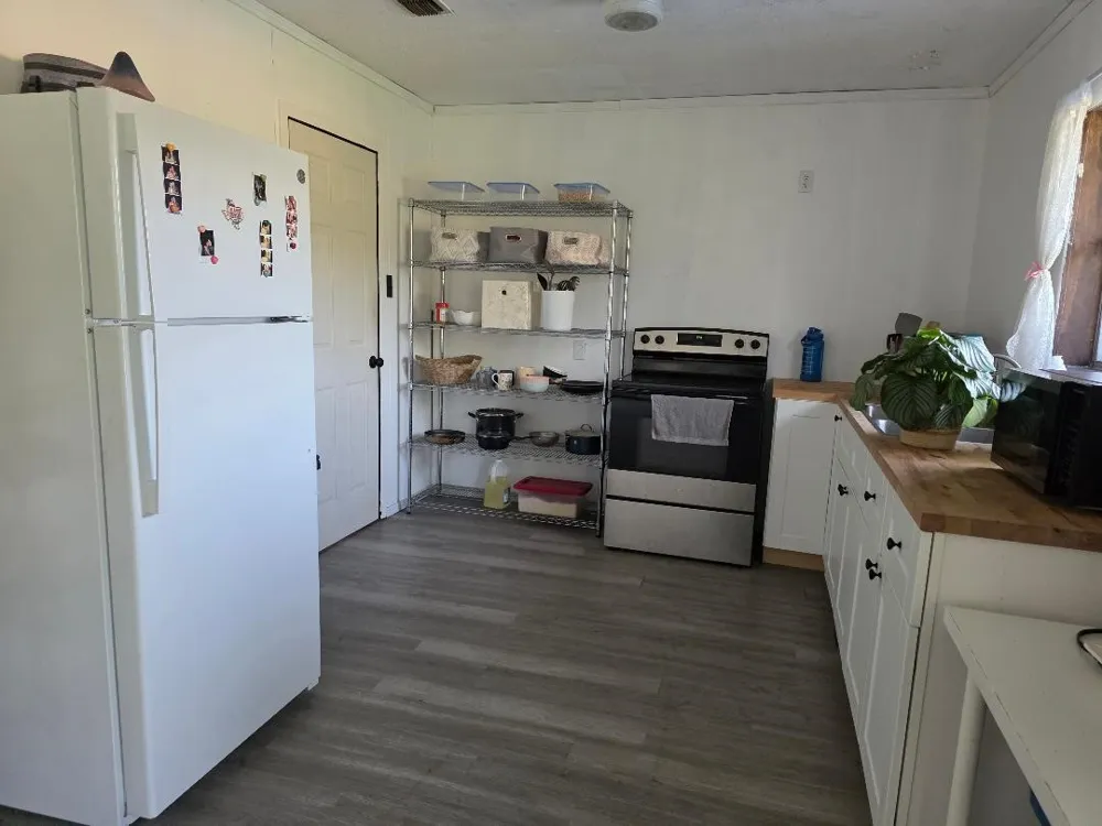 602 Hewitt Street Groesbeck, TX 76642