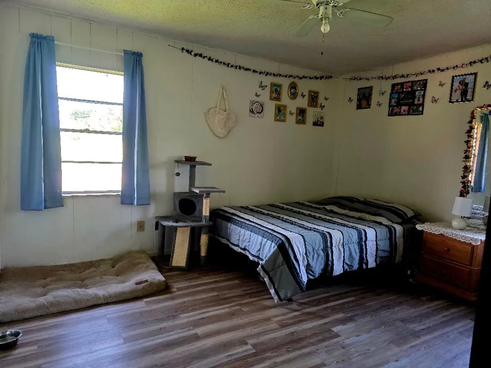 602 Hewitt Street Groesbeck, TX 76642