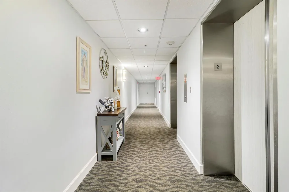 5420 Ocean Drive #204 Singer Island, FL 33404