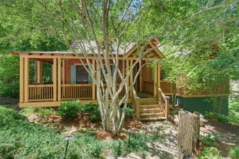112 Boulder Creek Lane