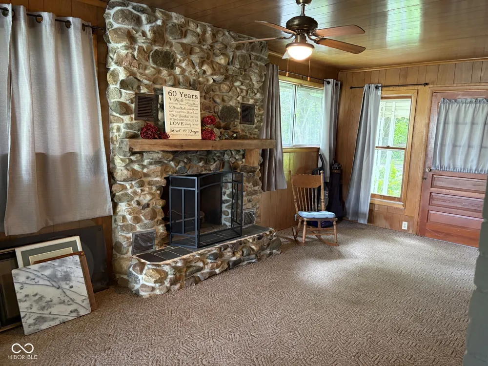 416 McCullum Knightstown, IN 46148