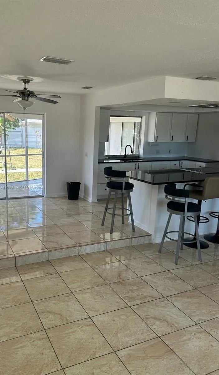 4020 Country Club #0 Cape Coral, FL 33904