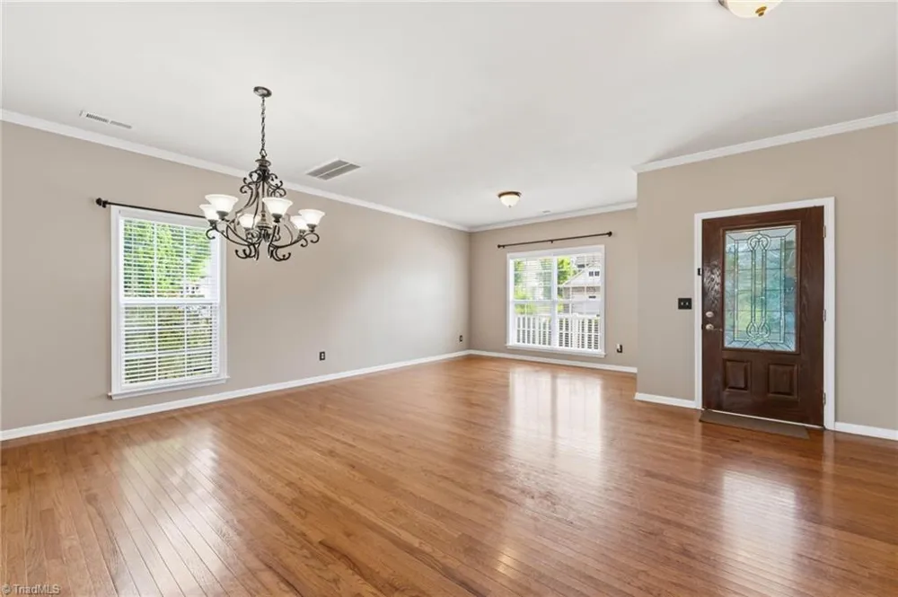 195 Creeks Edge Court Clemmons, NC 27012