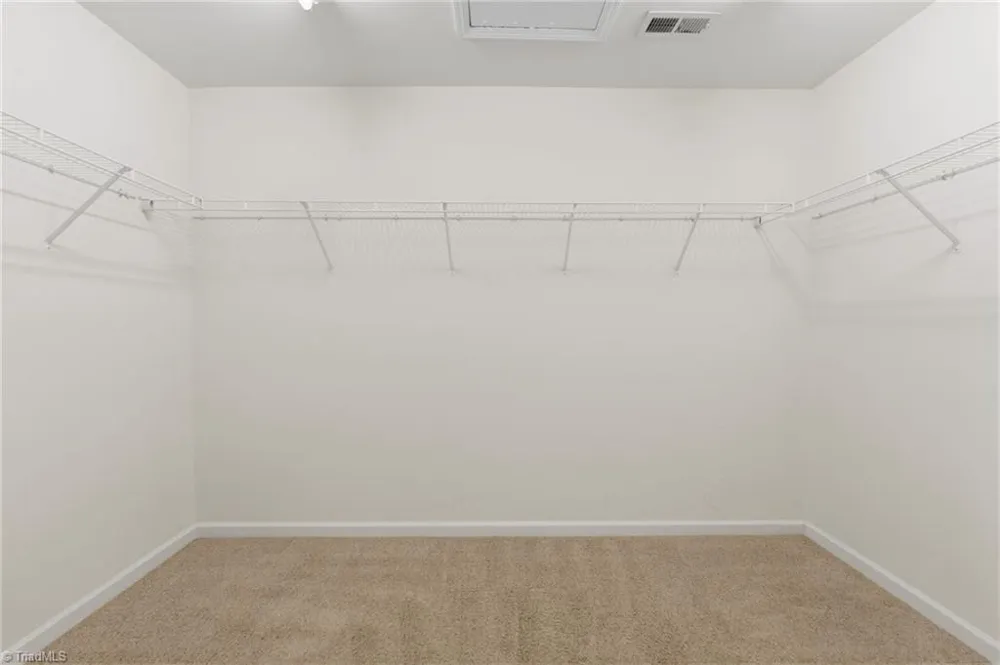 195 Creeks Edge Court Clemmons, NC 27012