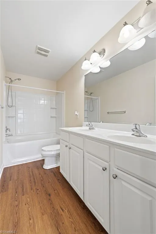 195 Creeks Edge Court Clemmons, NC 27012
