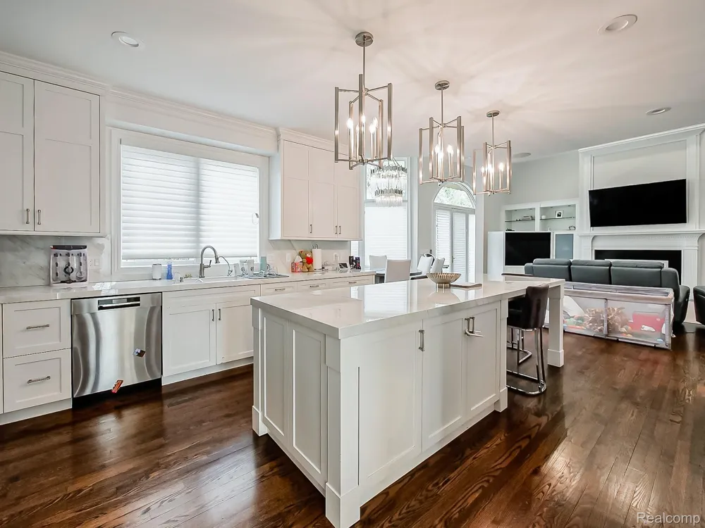 3586 Walnut Brook Drive Rochester Hills City, MI 48309