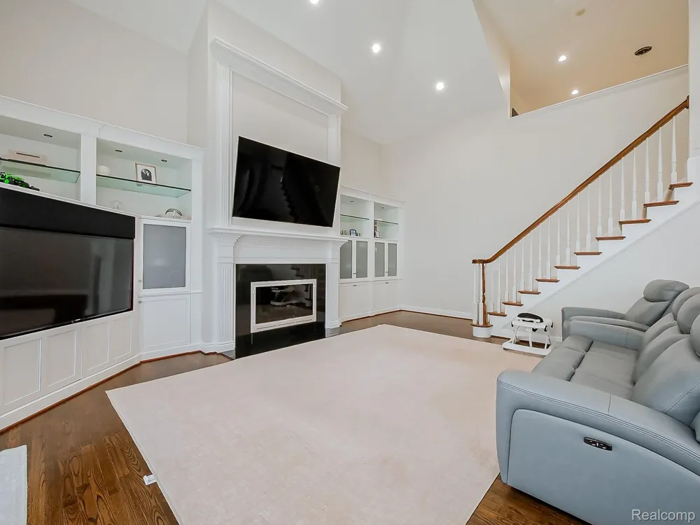 3586 Walnut Brook Drive Rochester Hills City, MI 48309