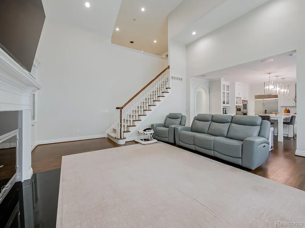 3586 Walnut Brook Drive Rochester Hills City, MI 48309