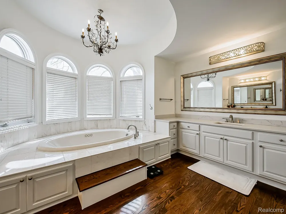 3586 Walnut Brook Drive Rochester Hills City, MI 48309