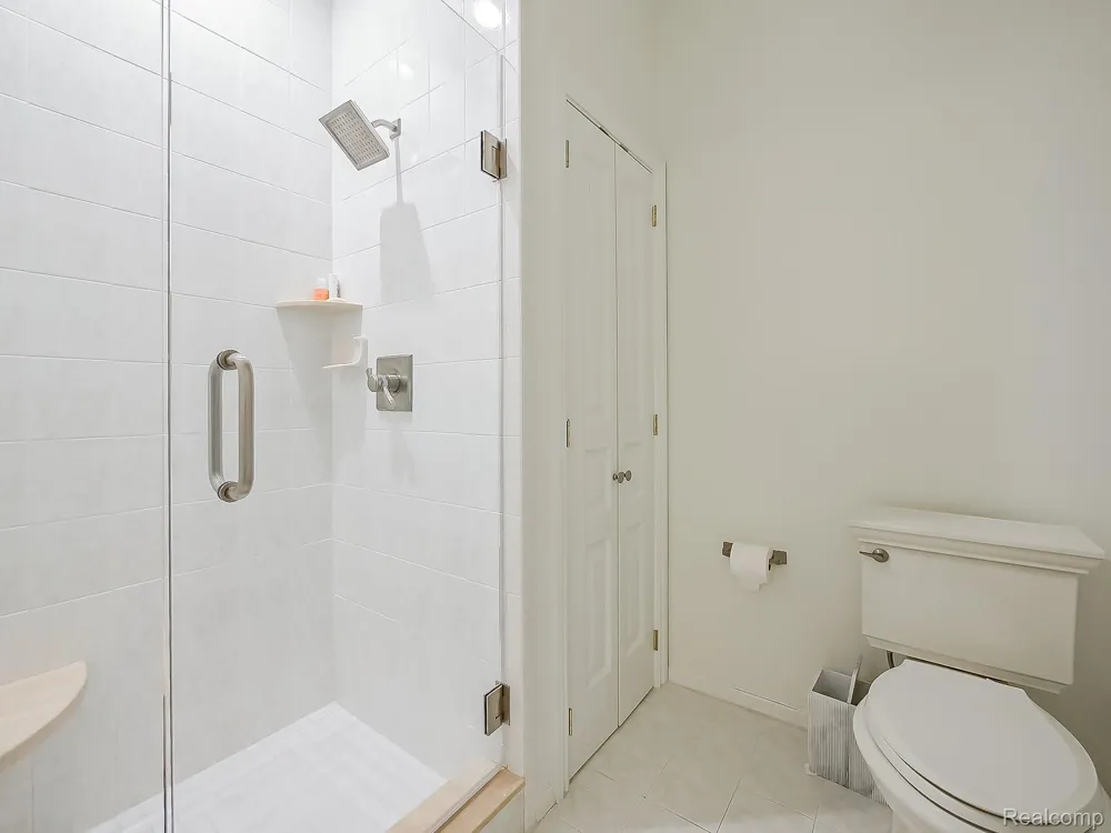 3586 Walnut Brook Drive Rochester Hills City, MI 48309