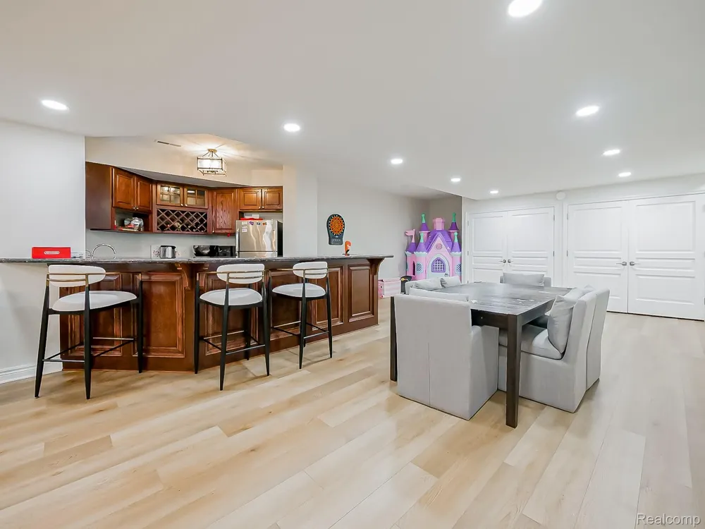 3586 Walnut Brook Drive Rochester Hills City, MI 48309