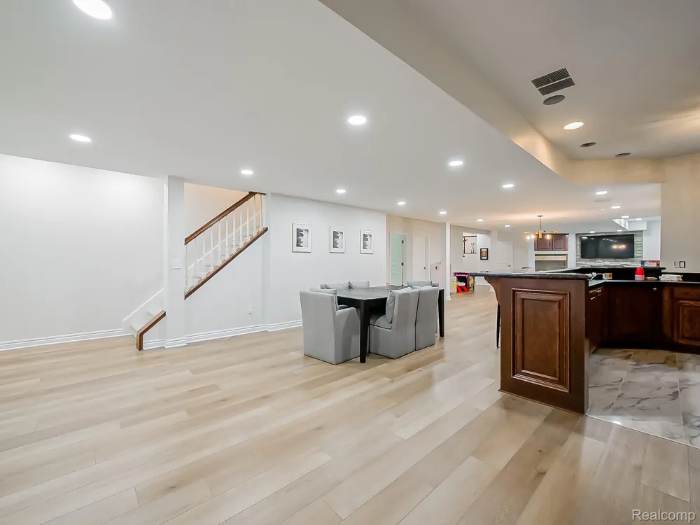 3586 Walnut Brook Drive Rochester Hills City, MI 48309