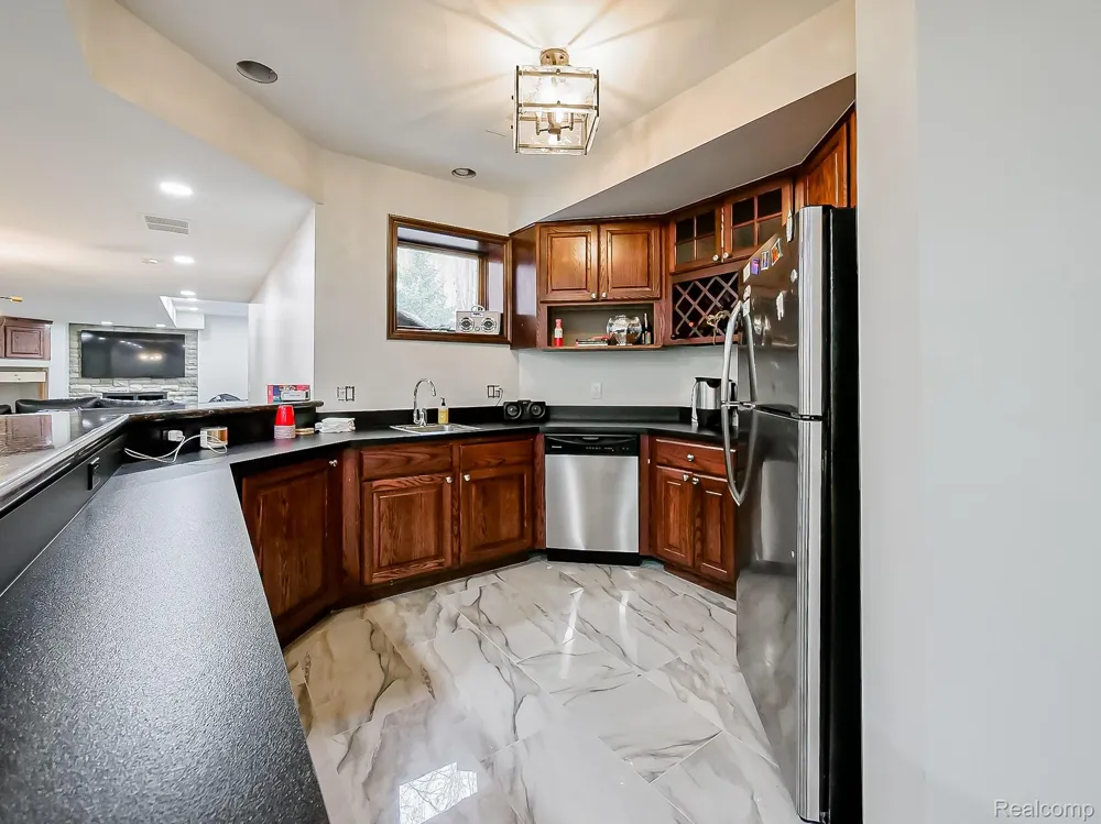 3586 Walnut Brook Drive Rochester Hills City, MI 48309