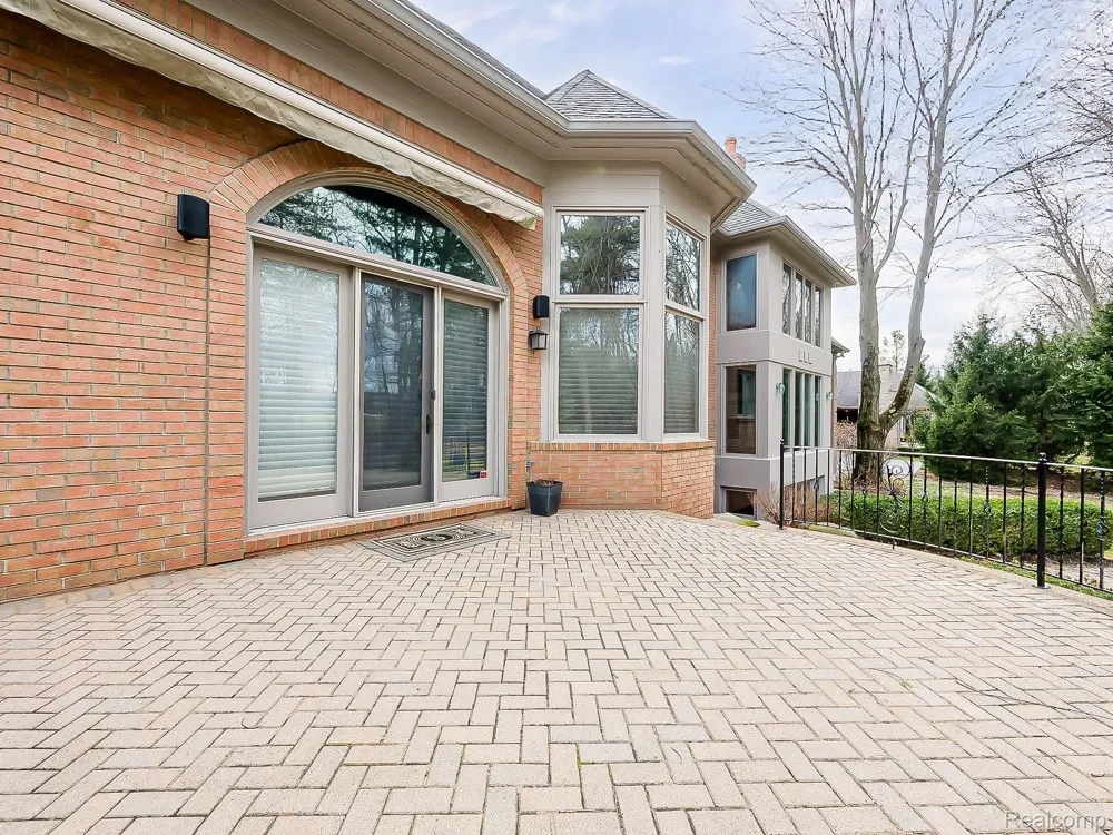 3586 Walnut Brook Drive Rochester Hills City, MI 48309