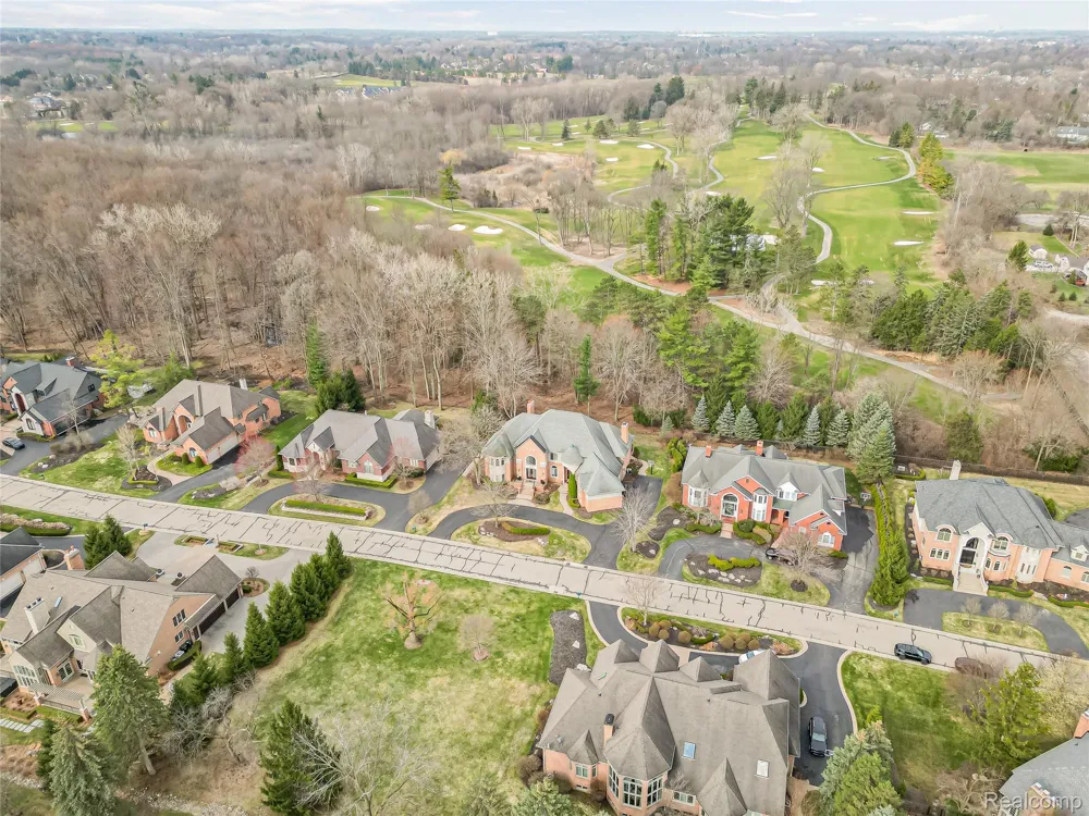 3586 Walnut Brook Drive Rochester Hills City, MI 48309