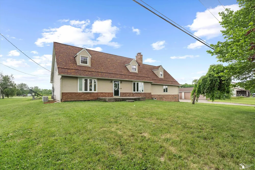 24677 WALTZ ROAD Huron Charter Township, MI 48164