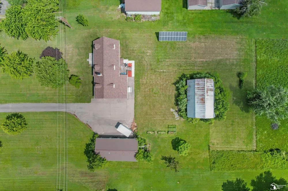 24677 WALTZ ROAD Huron Charter Township, MI 48164