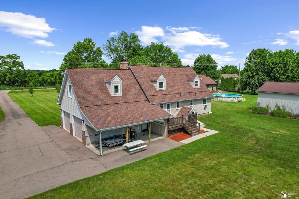 24677 WALTZ ROAD Huron Charter Township, MI 48164