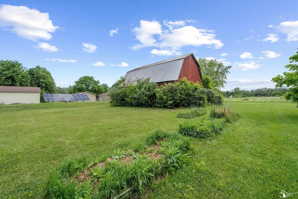 24677 WALTZ ROAD Huron Charter Township, MI 48164