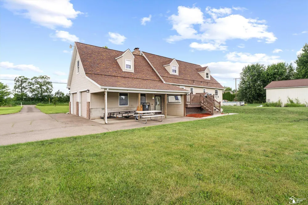 24677 WALTZ ROAD Huron Charter Township, MI 48164