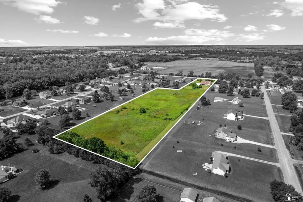 24677 WALTZ ROAD Huron Charter Township, MI 48164