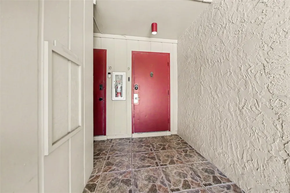 429 SHEOAH BOULEVARD #9 Winter Springs, FL 32708