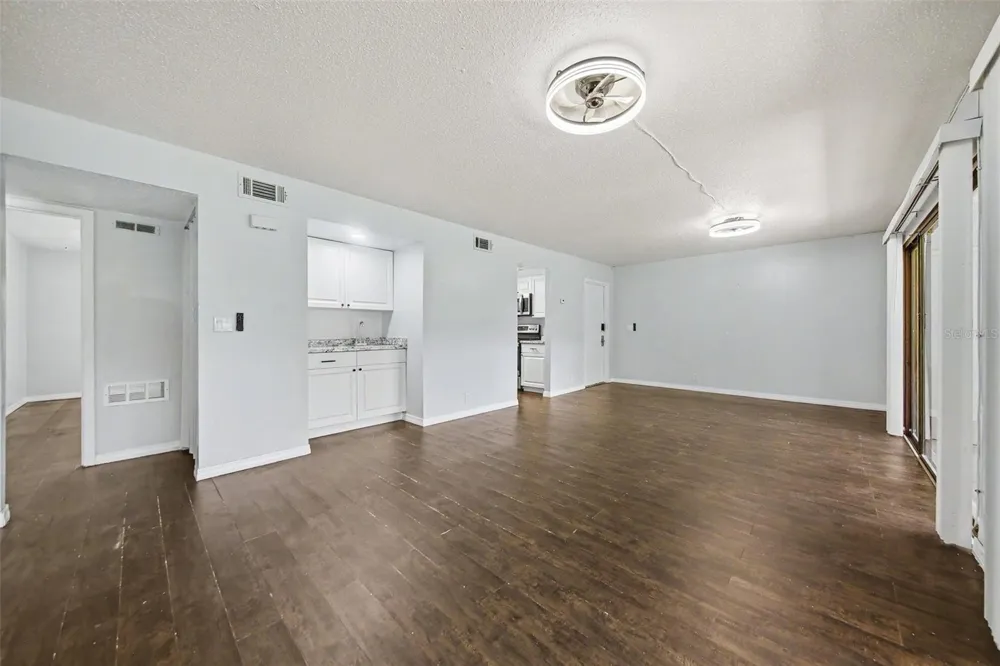 429 SHEOAH BOULEVARD #9 Winter Springs, FL 32708