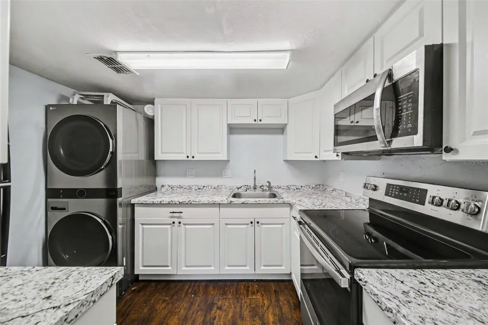 429 SHEOAH BOULEVARD #9 Winter Springs, FL 32708
