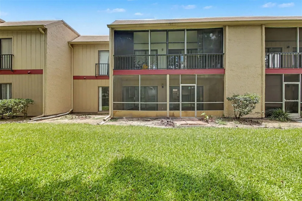 429 SHEOAH BOULEVARD #9 Winter Springs, FL 32708