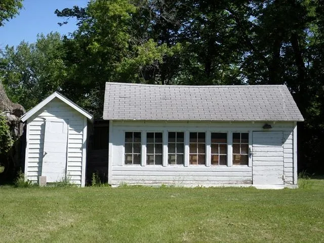 201 Greenwood Street E Thief River Falls, MN 56701
